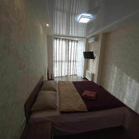 Smart Apartments Drahomanova 2А Kijów Pokój zdjęcie