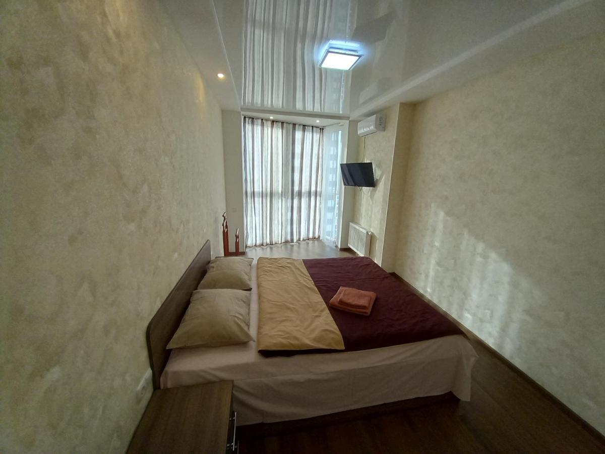 Smart Apartments Drahomanova 2А Kijów Zewnętrze zdjęcie